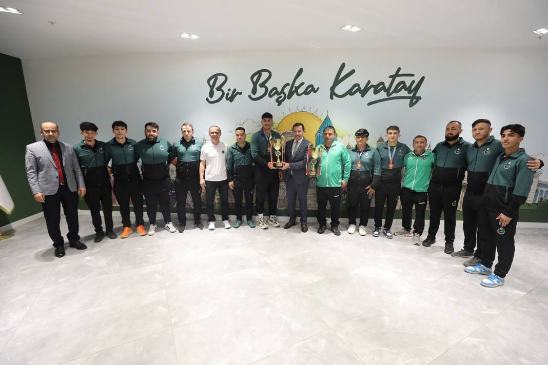 Konya’da sporun parlayan yıldızı Karatay oldu 13